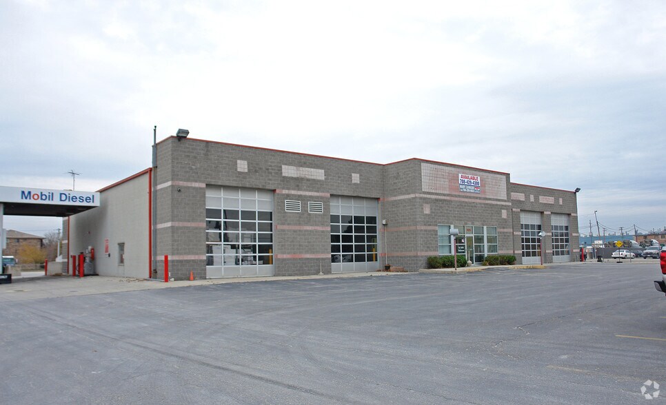 Primary Photo Of 7575 W 79th St, Bridgeview Service For Lease
