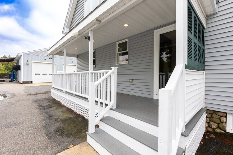 More Photos Of 280 Washington St, North Easton Light Distribution For Sale