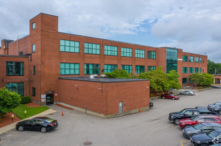 More Photos Of 55-95 West St, Walpole Research And Development For Lease