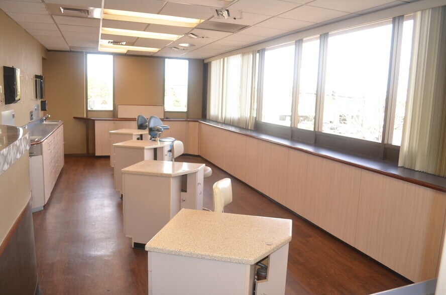 More Photos Of 6850 E Hampden Ave, Denver Medical For Lease