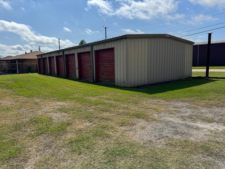 More Photos Of 1201 Green ave, Saint Bernard Warehouse For Sale