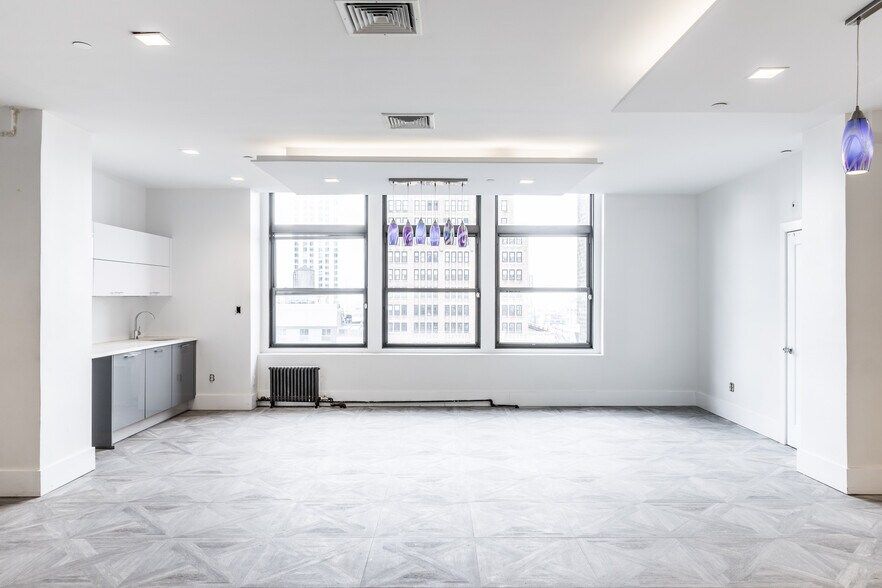 More Photos Of 305 Seventh Ave, New York Office For Lease