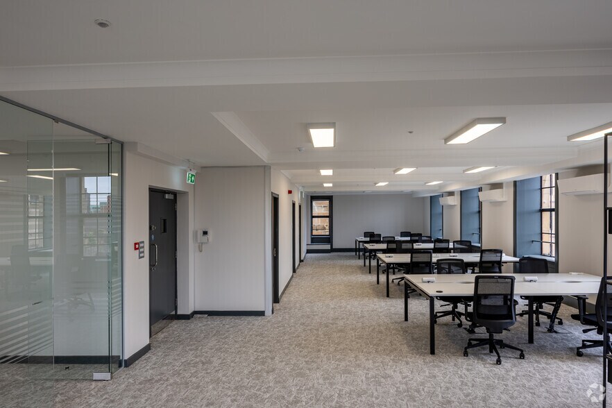 More Photos Of 78 St Vincent St, Glasgow Office For Lease