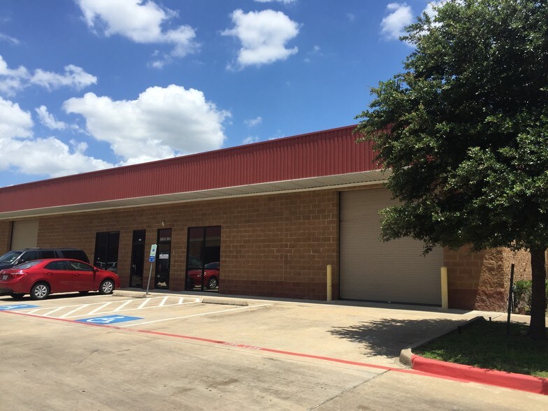 More Photos Of 10541 FM 1960 Rd W, Houston Warehouse For Sale