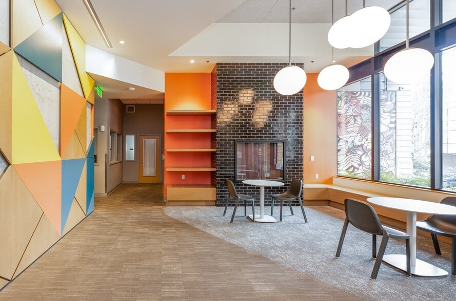 More Photos Of 1400 Madison St, Seattle Apartments For Lease