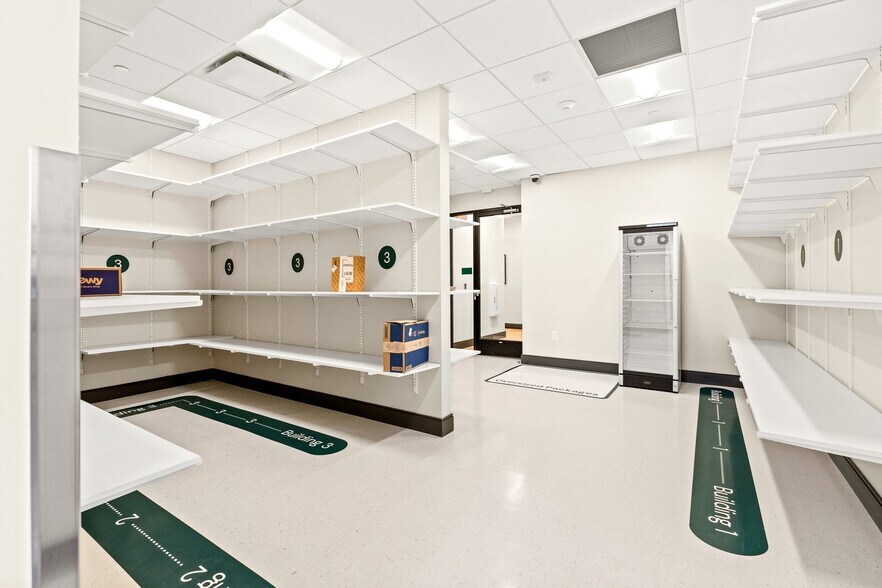 More Photos Of 2113 Ellsworth Blvd, Malta Apartments For Lease