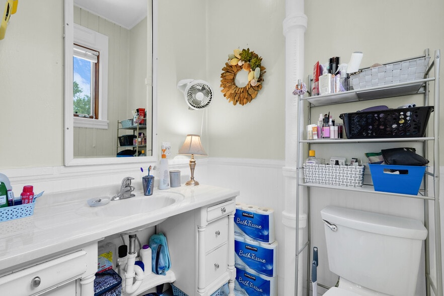 More Photos Of 21 Officers Row, Tybee Island Hospitality For Sale