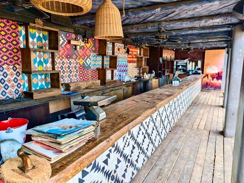 More Photos Of 2700 N Mesa St, El Paso Freestanding For Lease