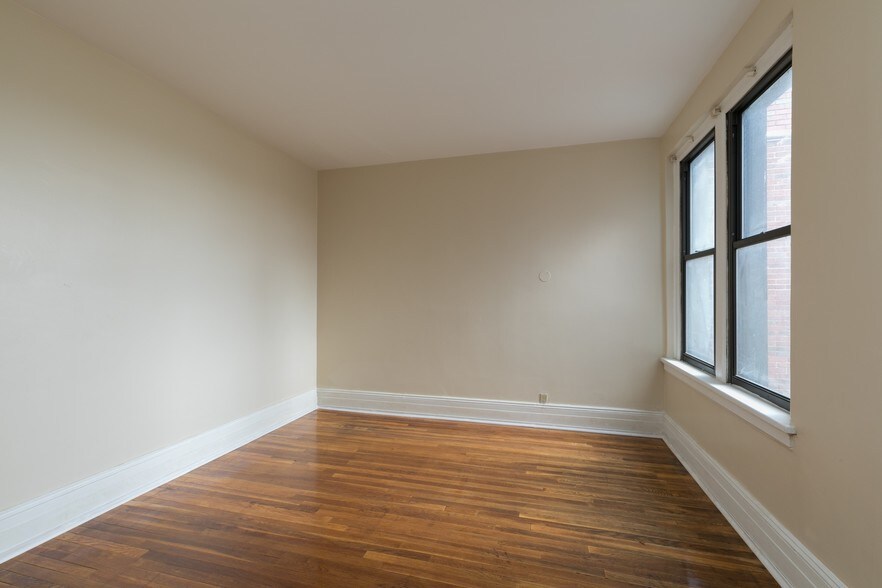 More Photos Of 870 Vine St, Chattanooga Apartments For Lease