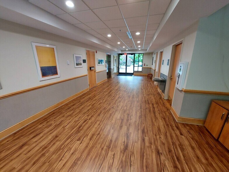 More Photos Of 610 Jones Ferry Rd, Carrboro Medical For Sale