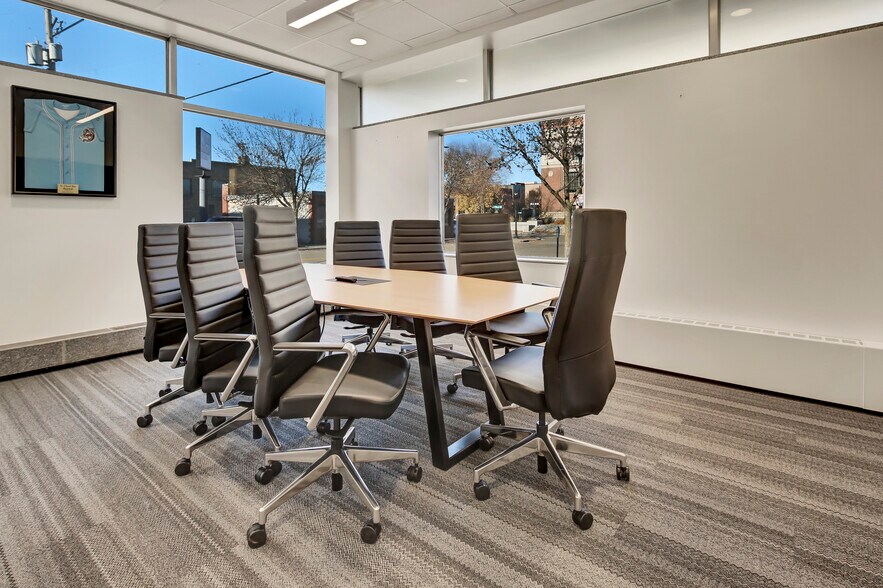 More Photos Of 717 W St Germain St, Saint Cloud Office For Lease