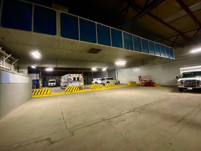 More Photos Of 703 W 13th St, Muncie Warehouse For Sale