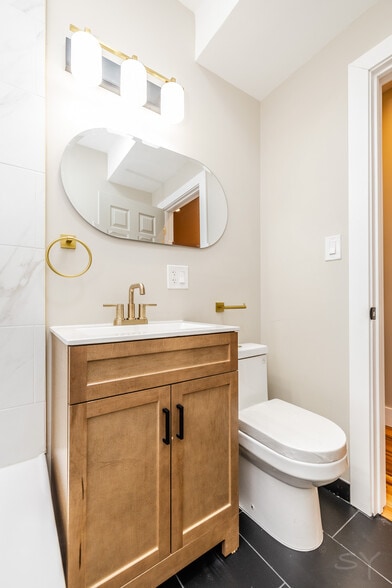 More Photos Of 6129 N Ravenswood Ave, Chicago Multifamily For Sale