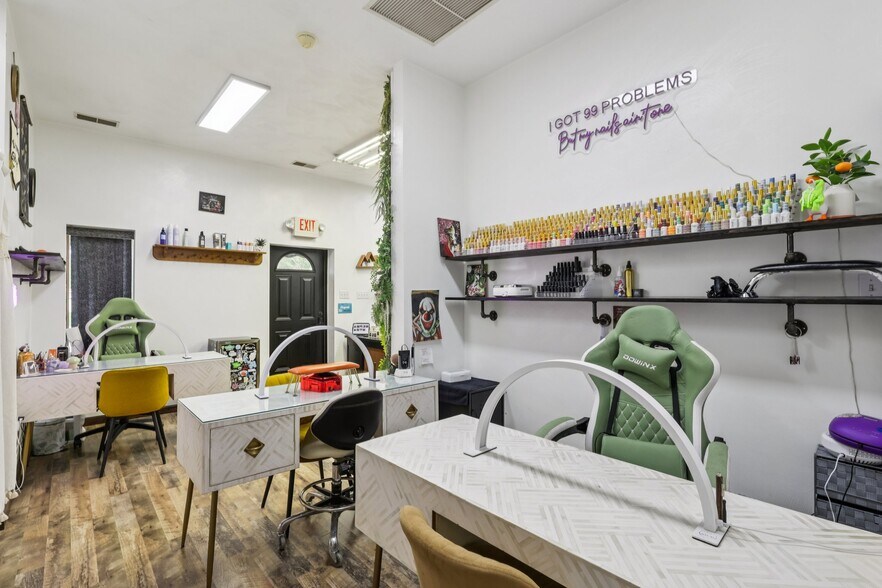 More Photos Of 30 Terrace Ave, Leechburg Office For Sale