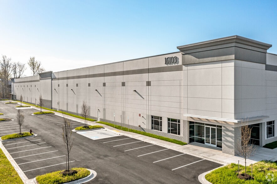 Primary Photo Of 16103 Queens Ct, Upper Marlboro Warehouse For Lease
