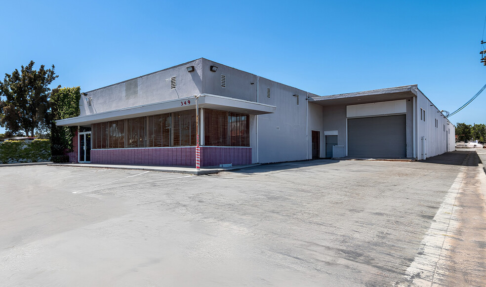 Primary Photo Of 349 W 168th St, Gardena Warehouse For Lease