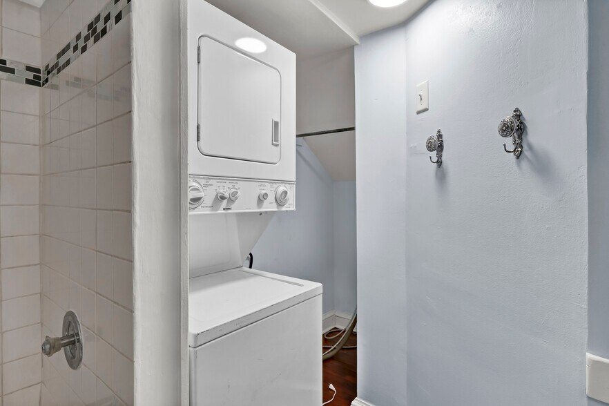 More Photos Of 719-729 Princess St, Wilmington Apartments For Sale