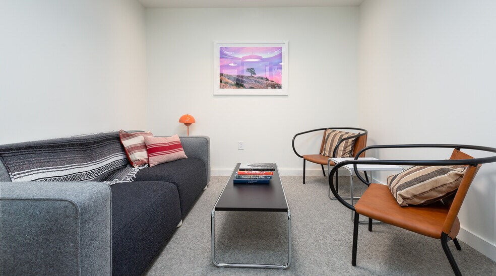 More Photos Of 700 K St NW, Washington Office For Lease
