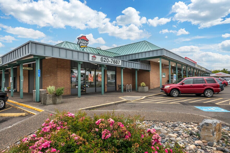 More Photos Of 15525-15785 SW 116th Ave, King City General Retail For Lease