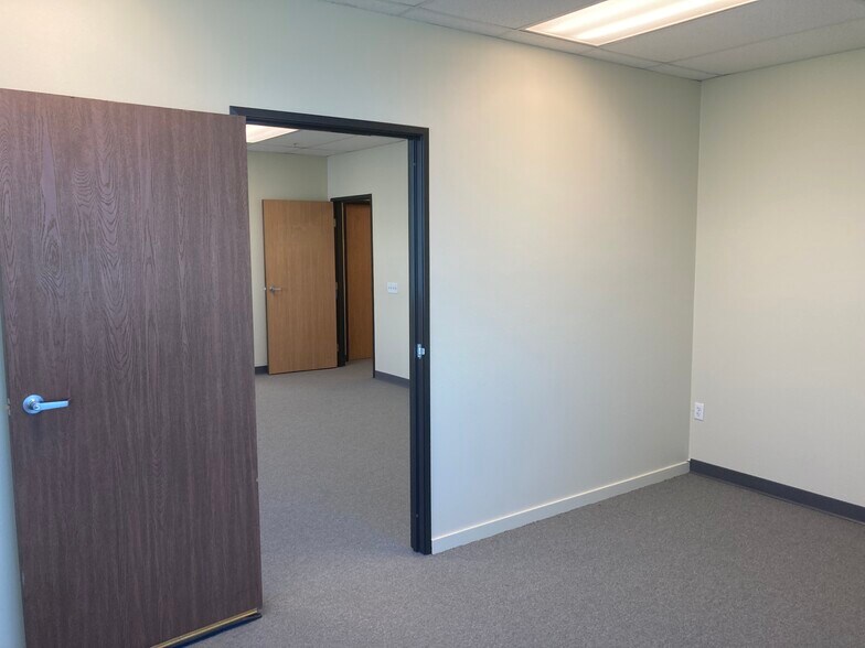 More Photos Of 11981 Jack Benny Dr, Rancho Cucamonga Warehouse For Lease
