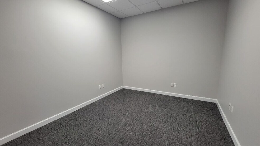 More Photos Of 121-189 S Orange Ave, Orlando Office Residential For Lease