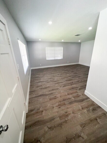 More Photos Of 3315-3331 SW 15th Ave, Fort Lauderdale Apartments For Sale