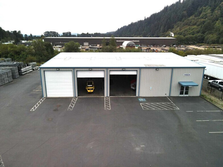 More Photos Of 14024 131st St E, Puyallup Warehouse For Sale