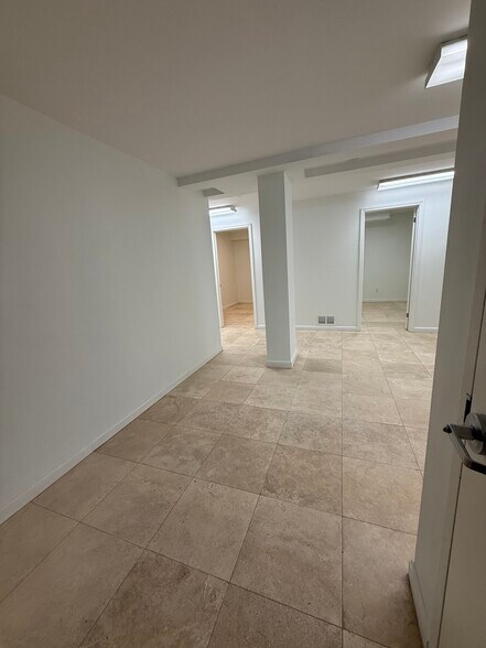 More Photos Of 30-63 38th St, Long Island City Office Residential For Sale