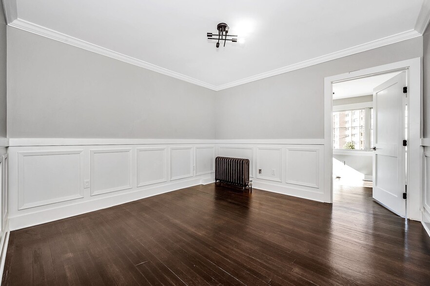 More Photos Of 200 Main St, Eastchester Apartments For Sale