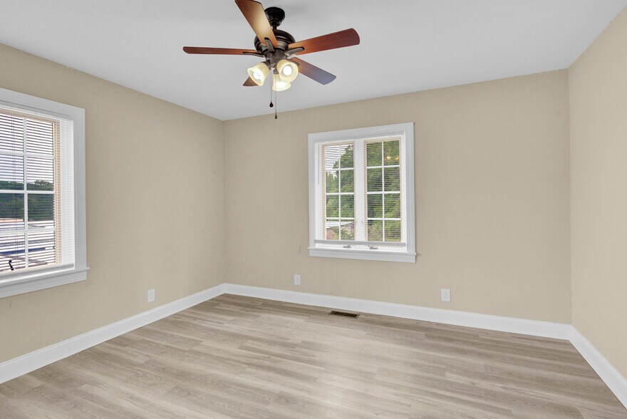 More Photos Of 920 Oakridge Farm Hwy, Mooresville Land For Sale