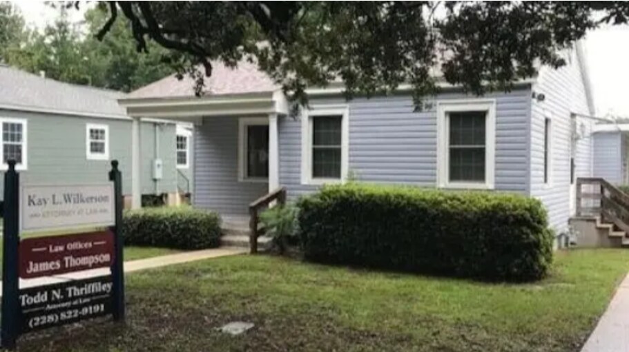 More Photos Of 1904 22nd Ave, Gulfport Office For Sale