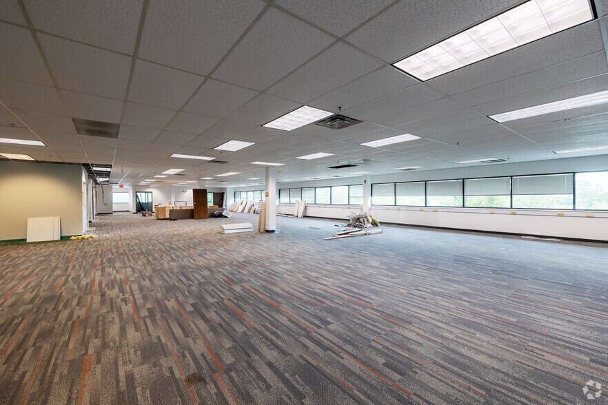 More Photos Of 855 Route 146, Clifton Park Medical For Lease