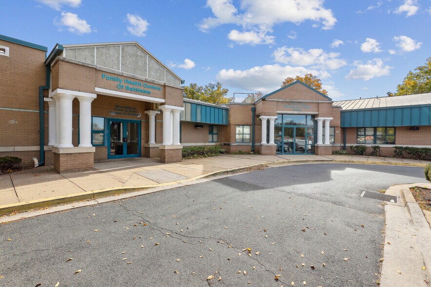 More Photos Of 631 Cherry Hill Rd, Baltimore Medical For Sale