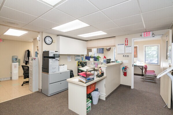 More Photos Of 860 Boston Rd, Springfield Medical For Lease