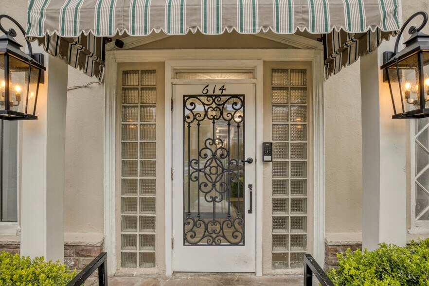 More Photos Of 614 Hauser Blvd, Los Angeles Apartments For Sale