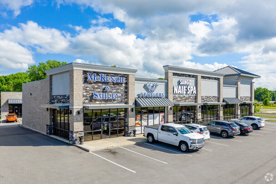 More Photos Of 588 Fire Station Rd, Clarksville Unknown For Lease