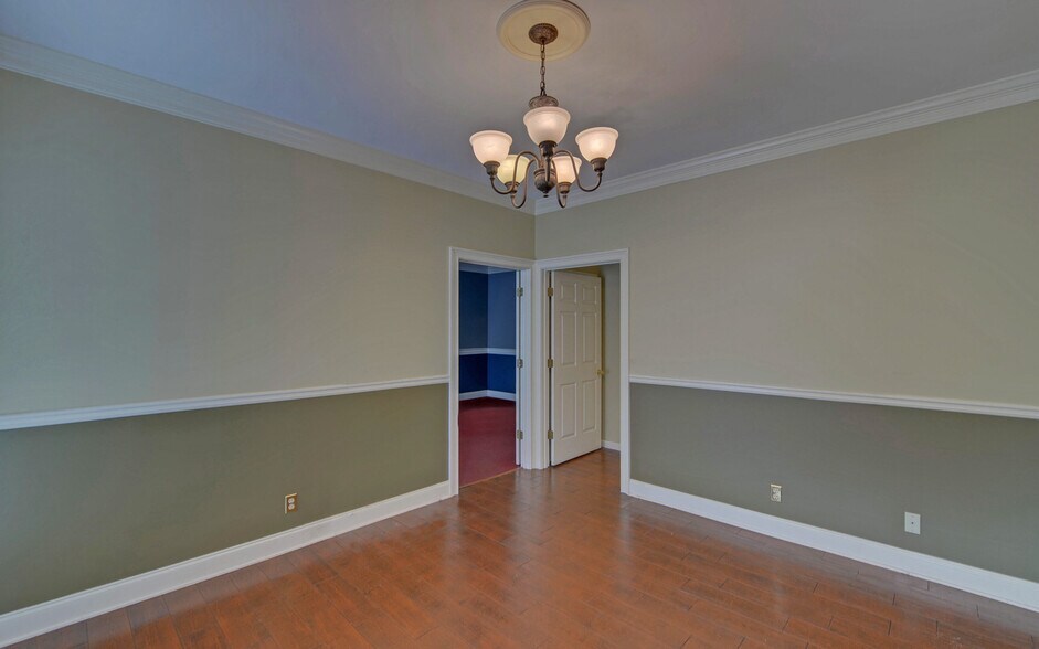 More Photos Of 131 W Savannah St, Toccoa Office For Lease