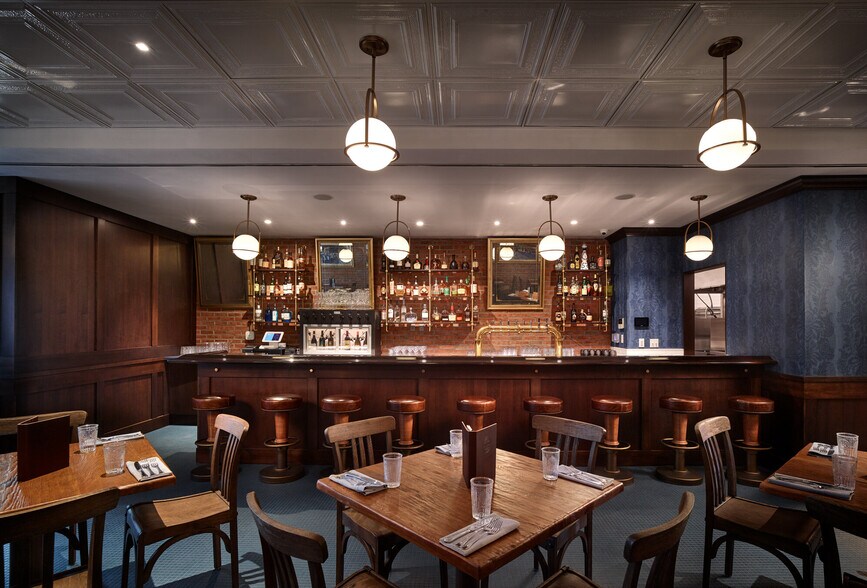 More Photos Of 409 Beaver St, Sewickley General Retail For Sale