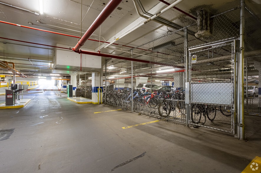 More Photos Of 425 1st St SW, Calgary Office For Lease