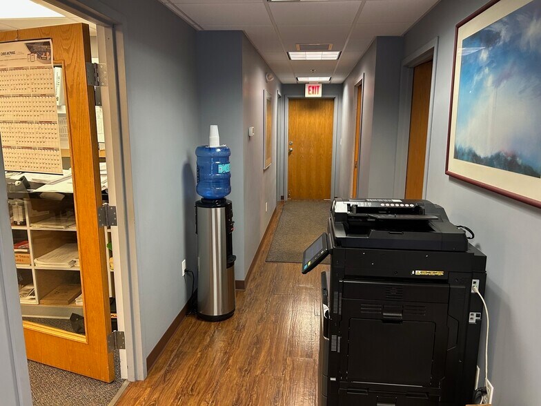 More Photos Of 104 Longwater Dr, Norwell Light Manufacturing For Lease