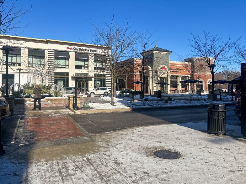 More Photos Of 139-159 Crocker Park Blvd, Westlake Coworking Space
