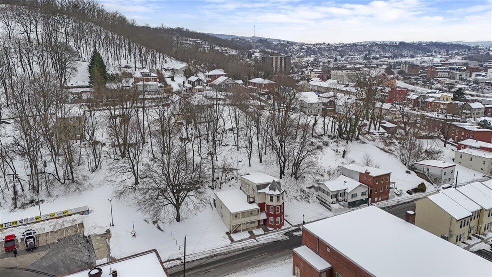 More Photos Of 341 Frederick St, Cumberland Apartments For Sale