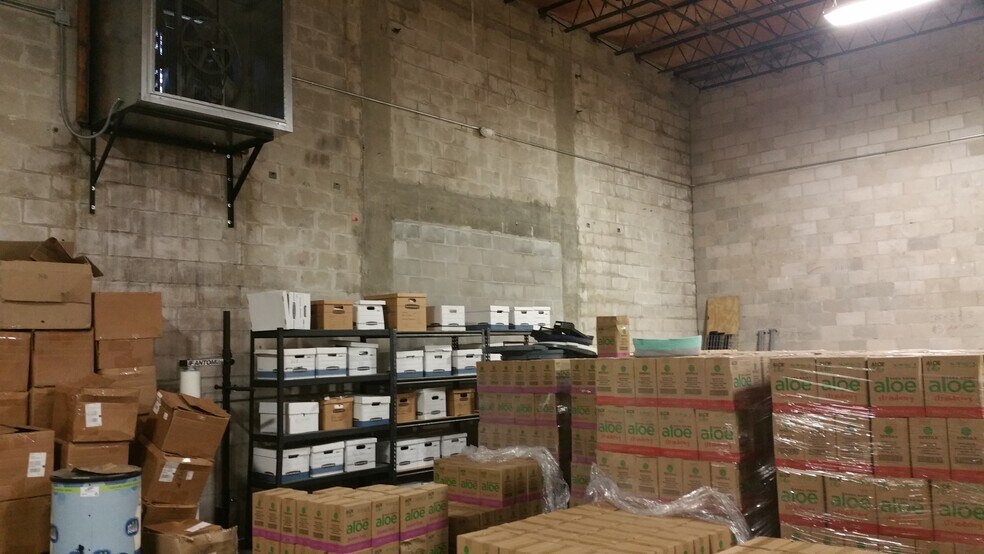 More Photos Of 503-553 W Grant St, Orlando Unknown For Lease