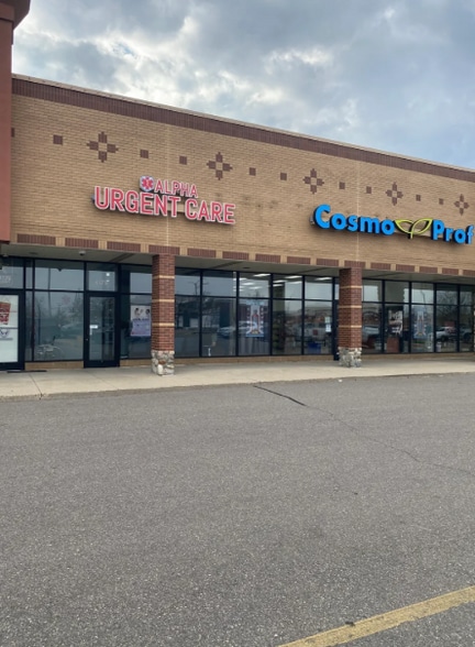 More Photos Of 4131-4197 Baldwin Rd, Auburn Hills Storefront For Lease