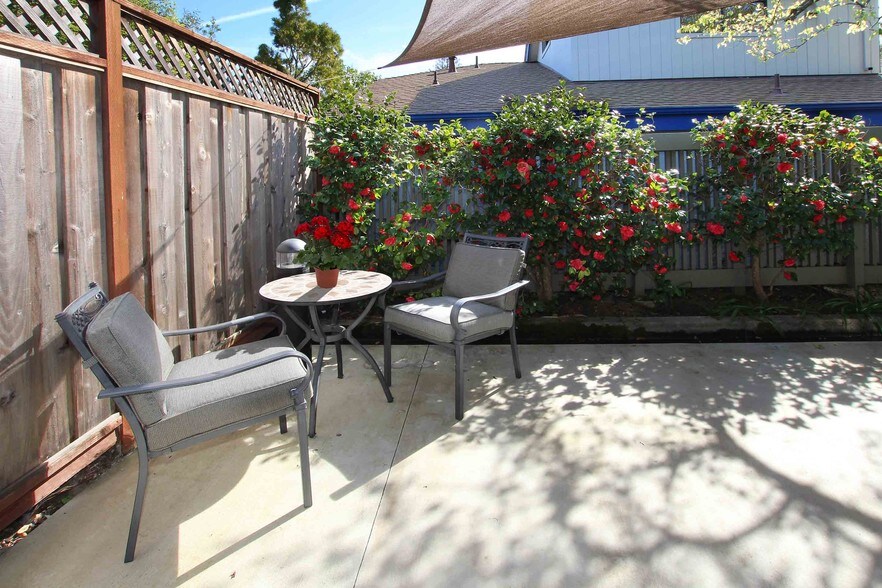 More Photos Of 3319-3321 Mission Dr, Santa Cruz Medical For Lease