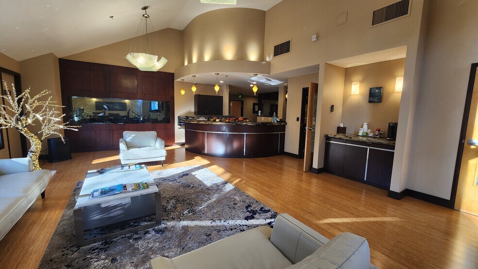 More Photos Of 4309 SW Oakridge Rd, Lake Oswego Medical For Sale