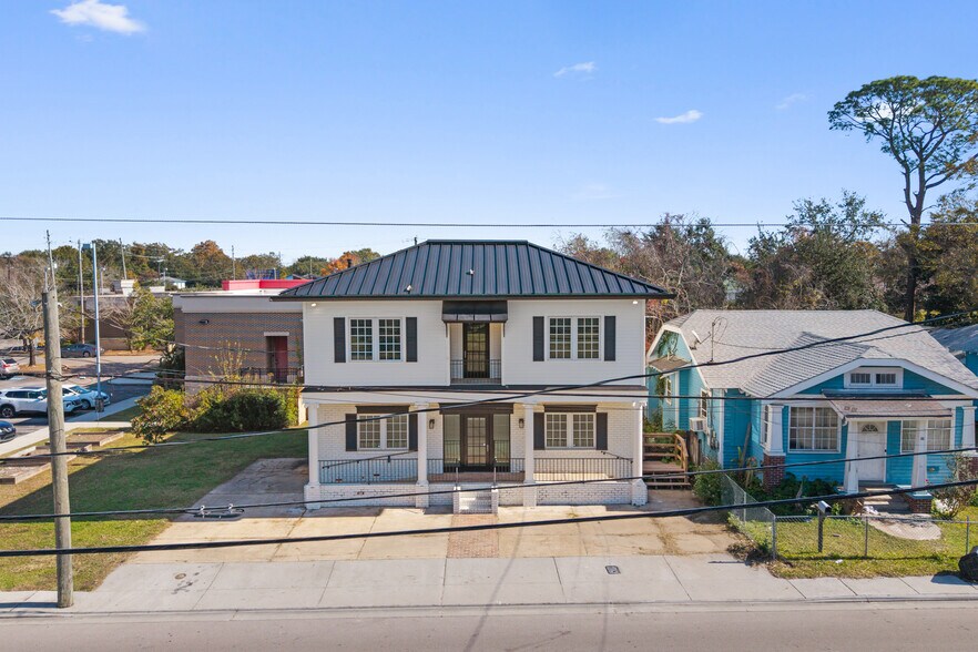 More Photos Of 282 Lameuse St, Biloxi Office For Sale