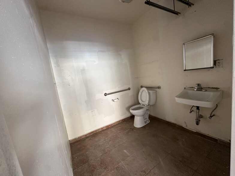 More Photos Of 2114 Frederick Douglass Blvd, New York Apartments For Lease