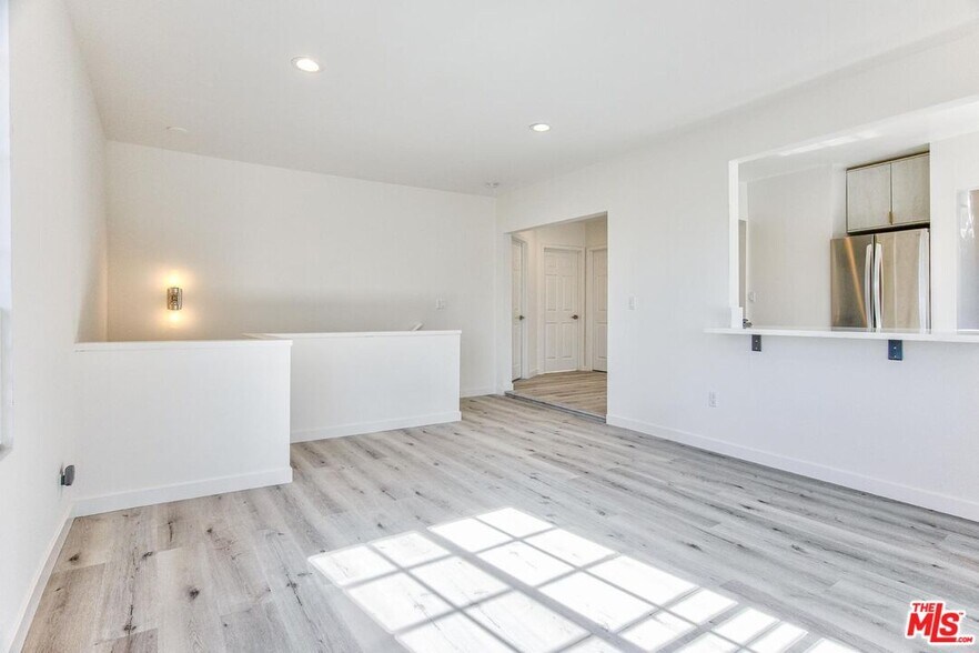 More Photos Of 158 N Edgemont St, Los Angeles Multifamily For Sale