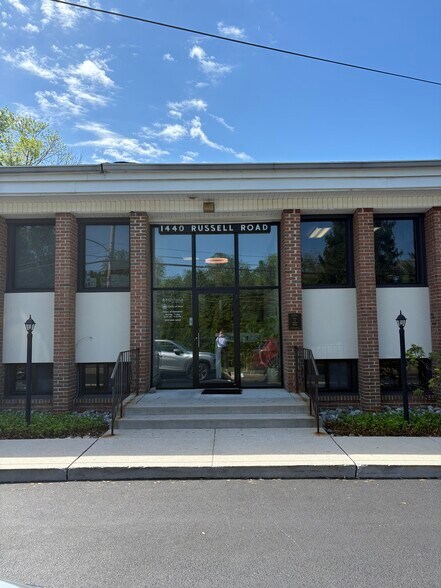 More Photos Of 1440 Russell Rd, Paoli Medical For Sale